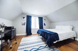 Fun Logan Square Apt • Games • Pets • Sleeps 5 - Image 2