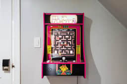 Fun Logan Square Apt • Games • Pets • Sleeps 5 - Image 3
