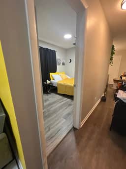 Arcade, Pet-Friendly, Work-Ready near Downtown - Image 5