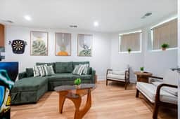 Avondale Arcade Apt | Pet-Friendly | Great Area - Image 4