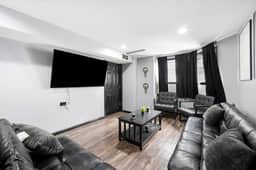 Arcade Fun: Pet-Friendly Chicago Apt, Sleeps 12 - Image 2
