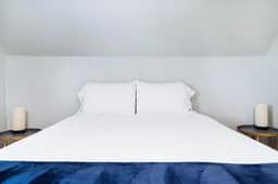 Fun Logan Sq Apt - PacMan - Sleeps 5 Pet Friendly - Image 5