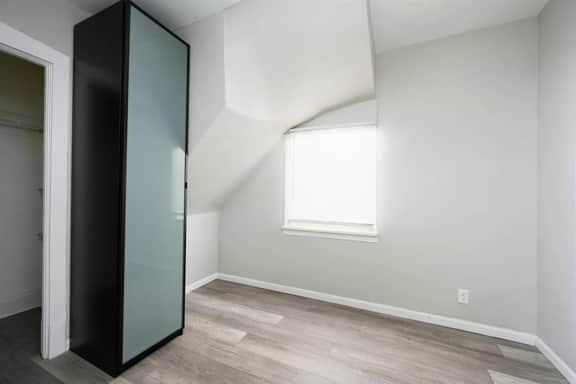 Comfy 2 Bedroom - Games - Garage - Sleeps 6 - Image 3