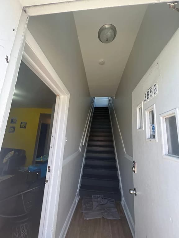 Arcade, Pet-Friendly, Work-Ready near Downtown - Image 1